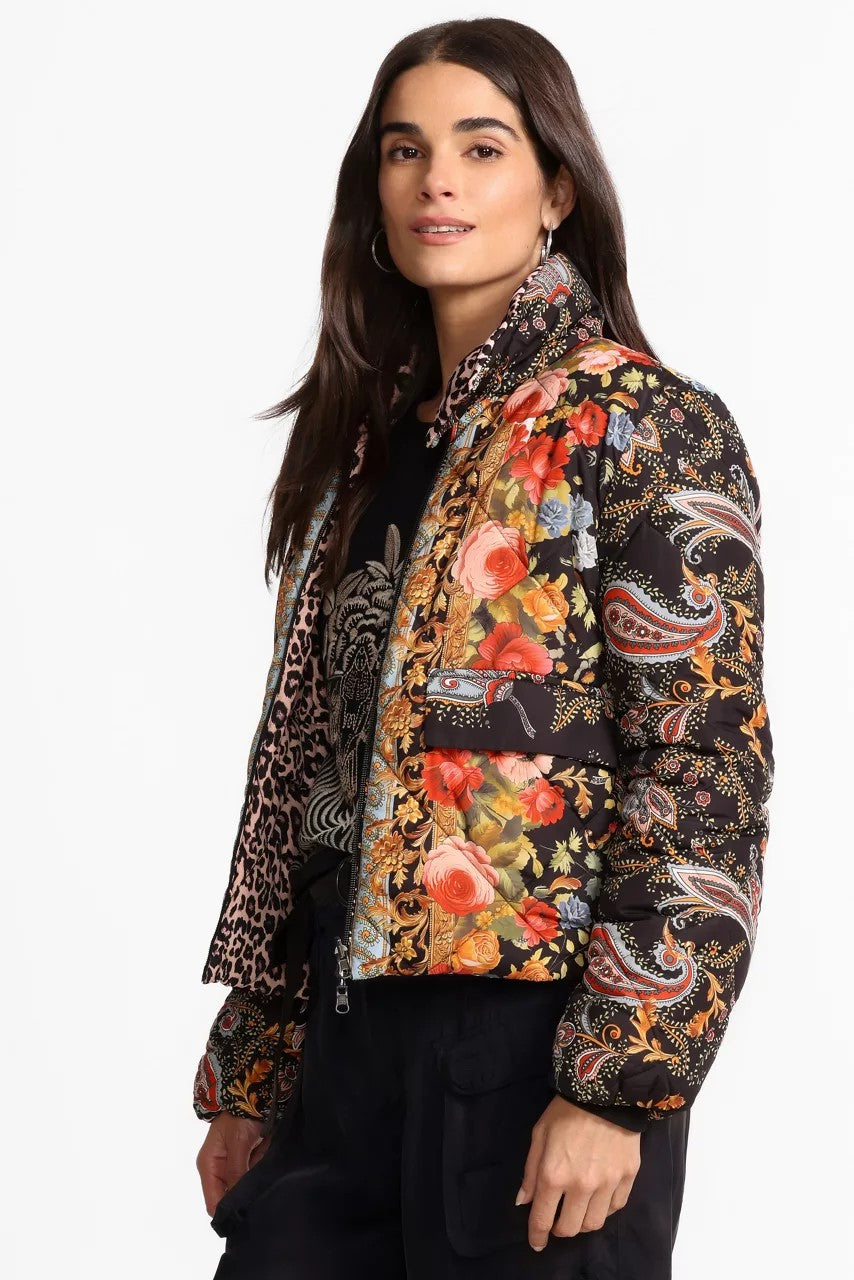 DIAMOND QUILTED CROPPED PUFFER