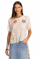 NYDIA APPLIQUE TOP