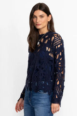 THE CROCHET PULLOVER