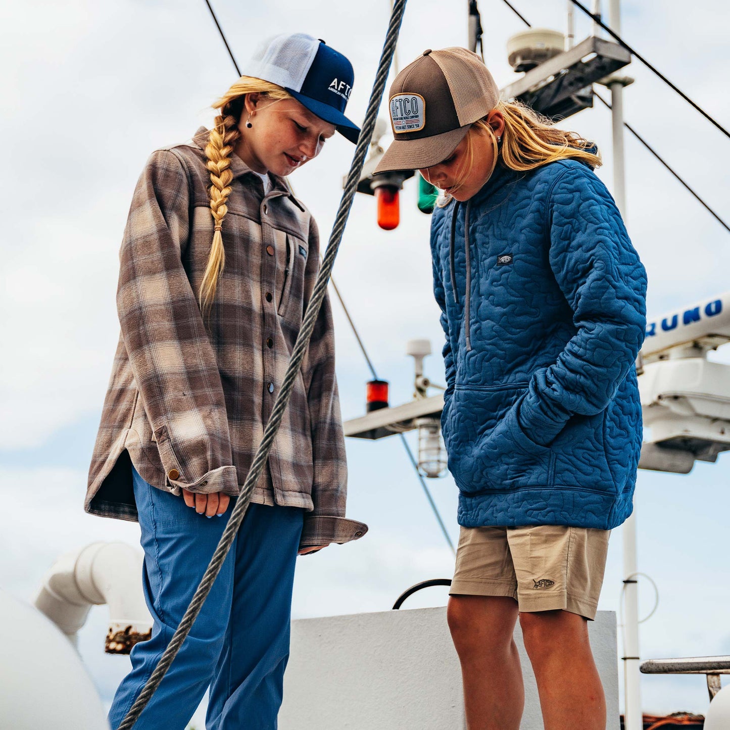 AFTCO Women's Stout Shacket Sand Heather