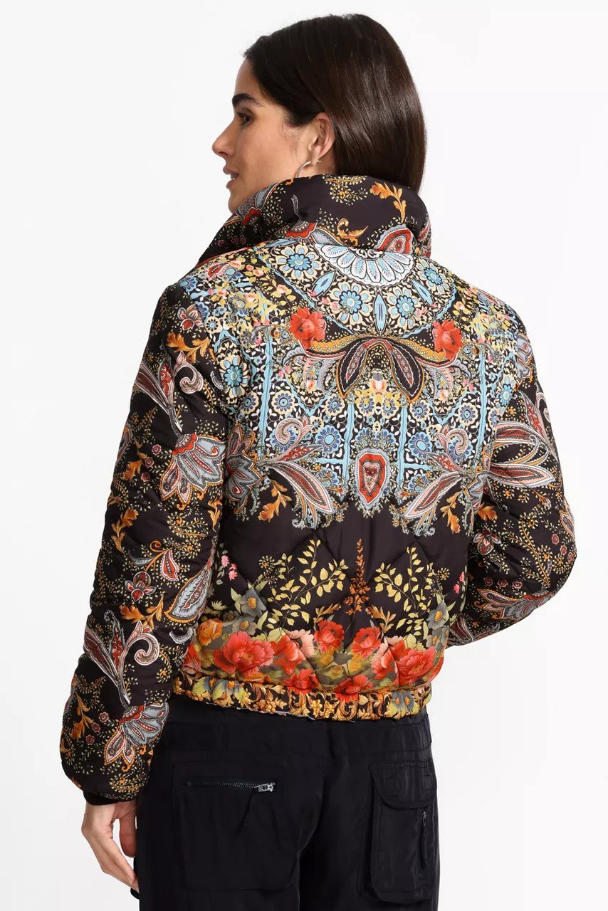 DIAMOND QUILTED CROPPED PUFFER