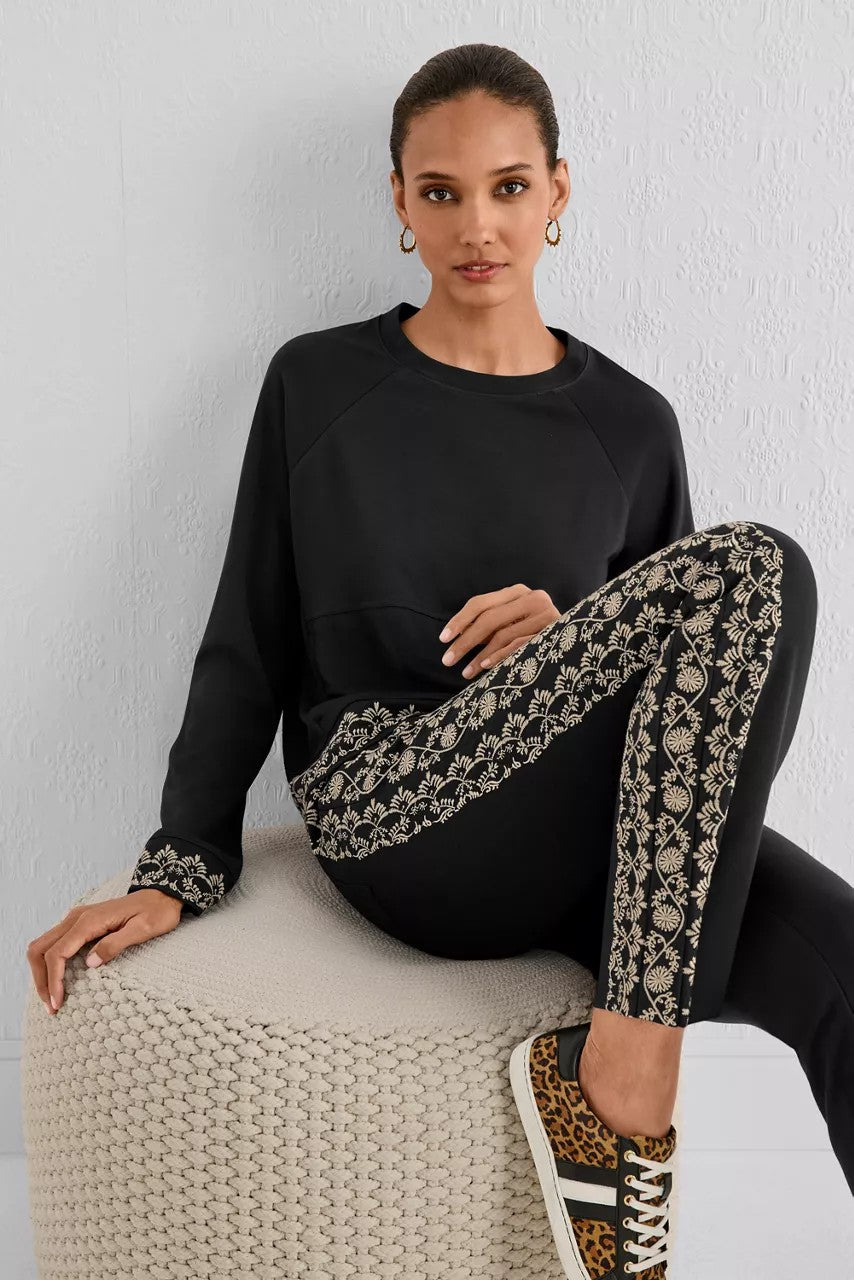 BEE ACTIVE LONG SLEEVE CREW PULLOVER TEE