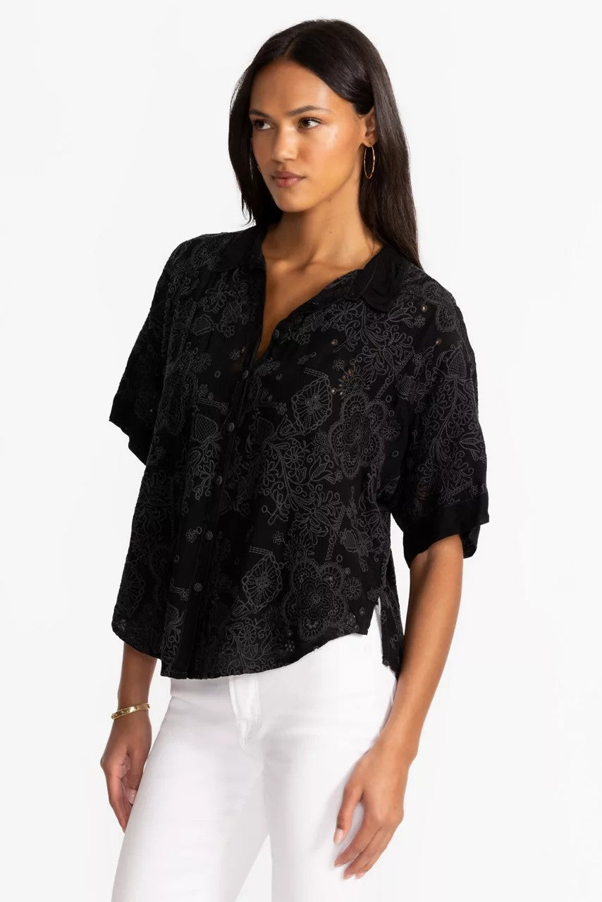 THE AUDREY SHORT SLEEVE SHIRT