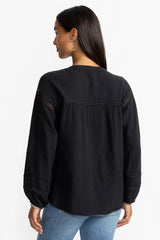 BUTTONDOWN BLOUSE WITH SLEEVE DARTS