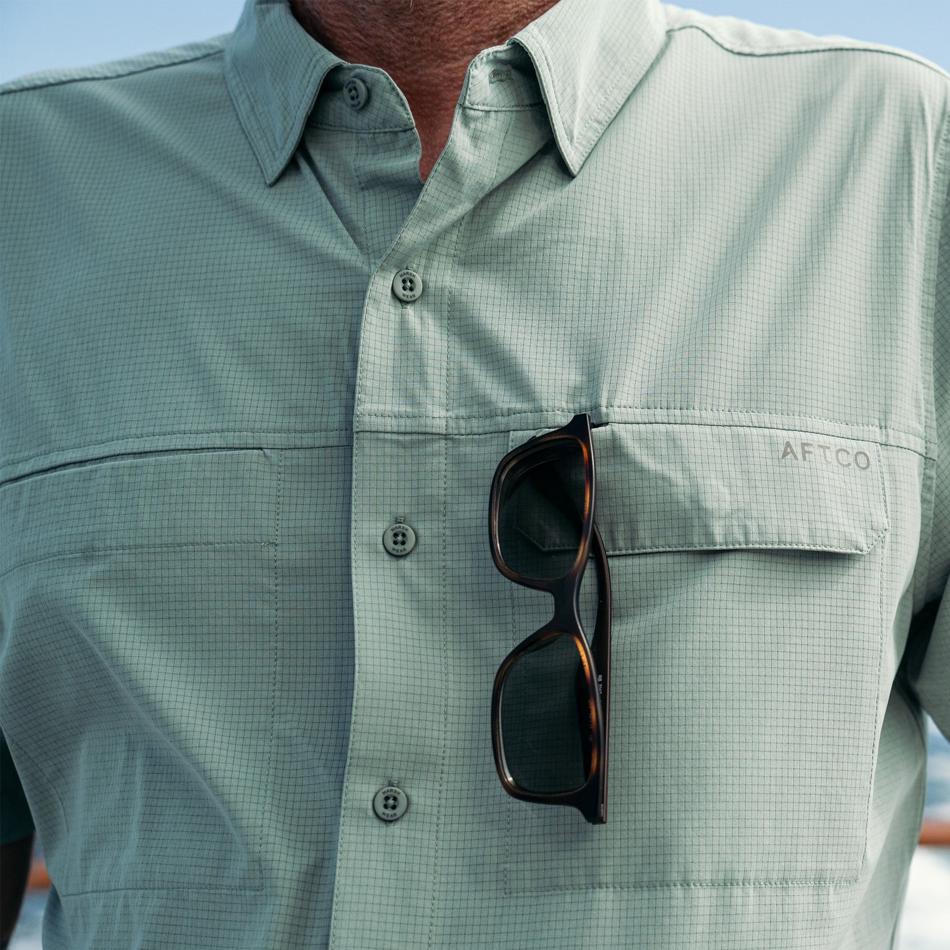 AFTCO Air O Mesh SS Button Down Fishing Shirt Bay Leaf