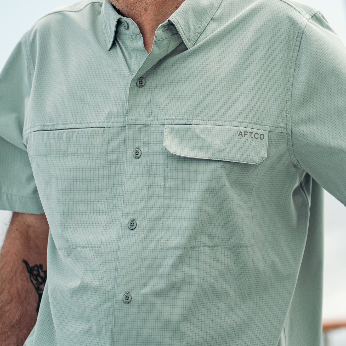 AFTCO Air O Mesh SS Button Down Fishing Shirt Bay Leaf