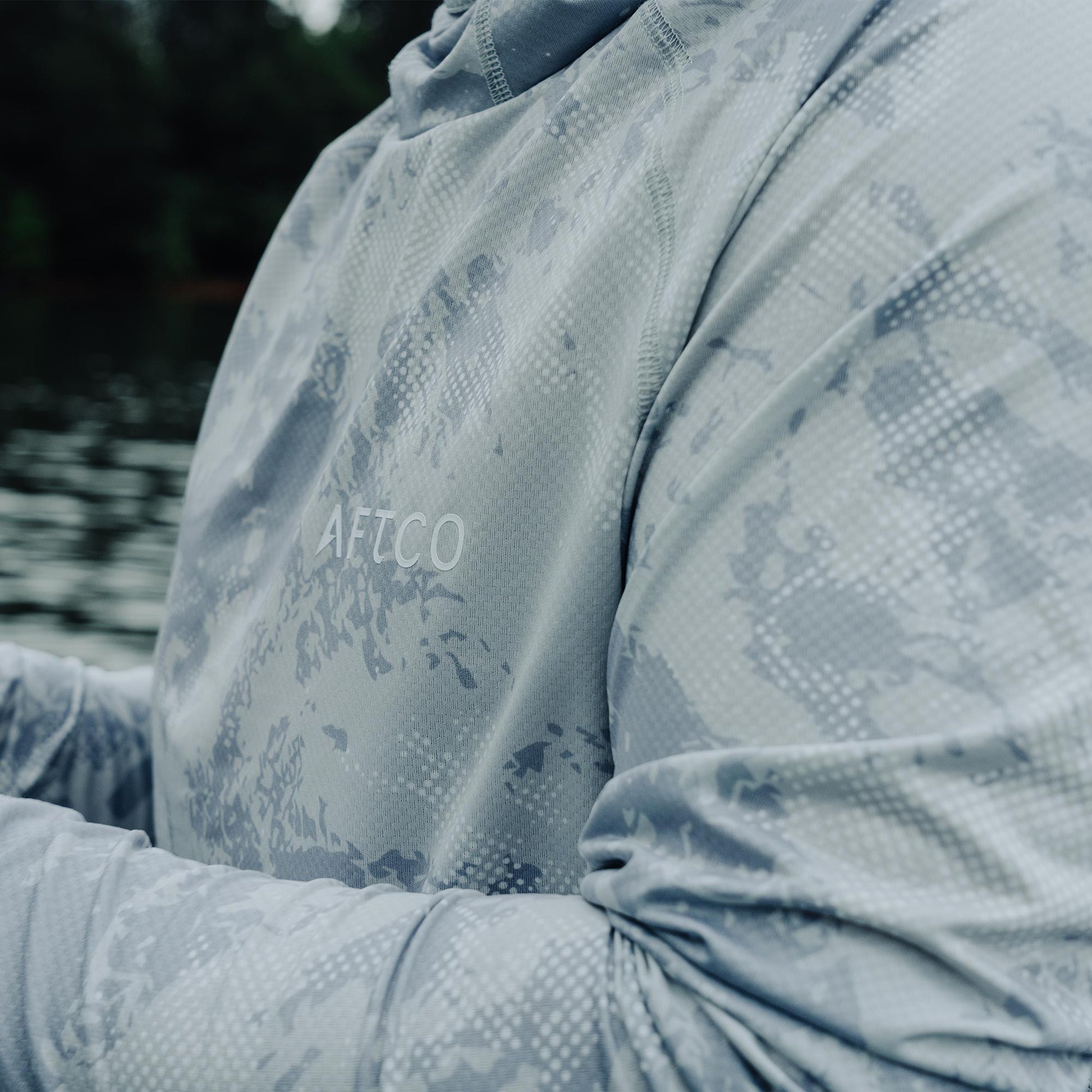 AFTCO Adapt Phase Change Hooded Fishing Shirt Tidal Current Camo