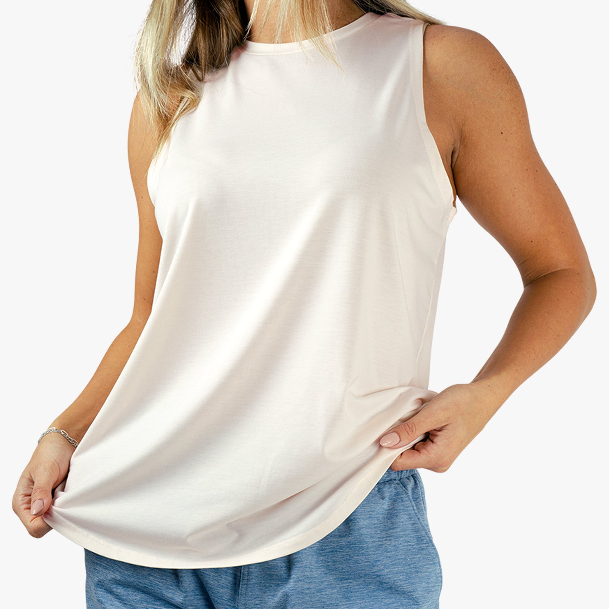 AFTCO Women's Ocean Bound Performance Tank Blush Heather