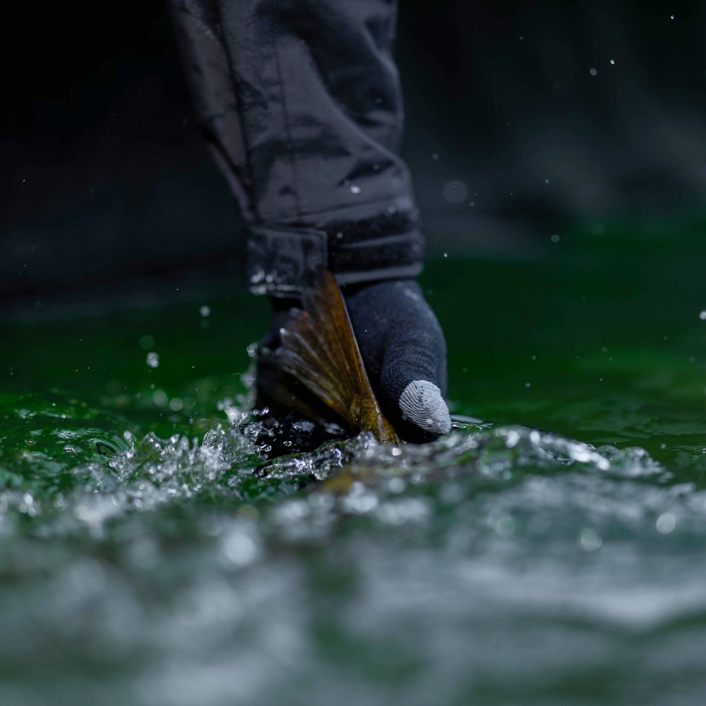 AFTCO Breakwater Waterproof Fishing Gloves| AFTCO Steel