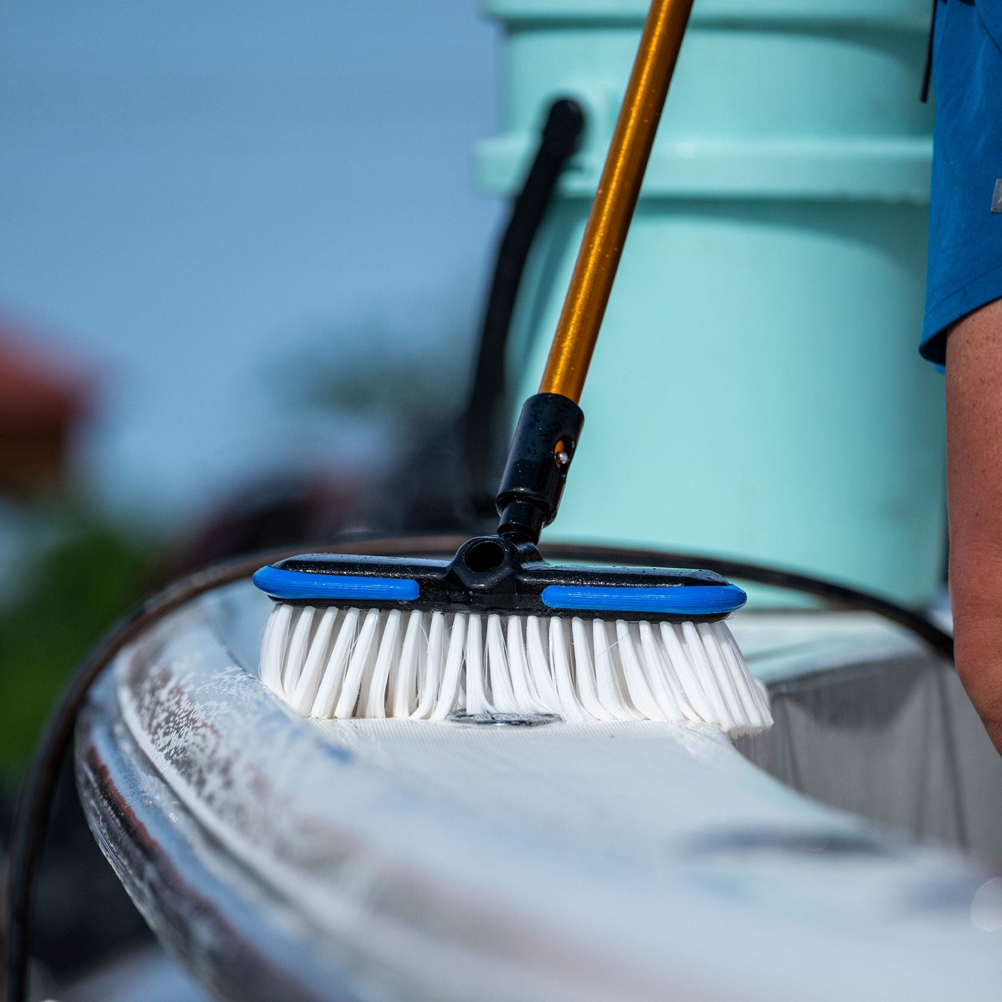 AFTCO Aluminum Boat Deck Brush Gold