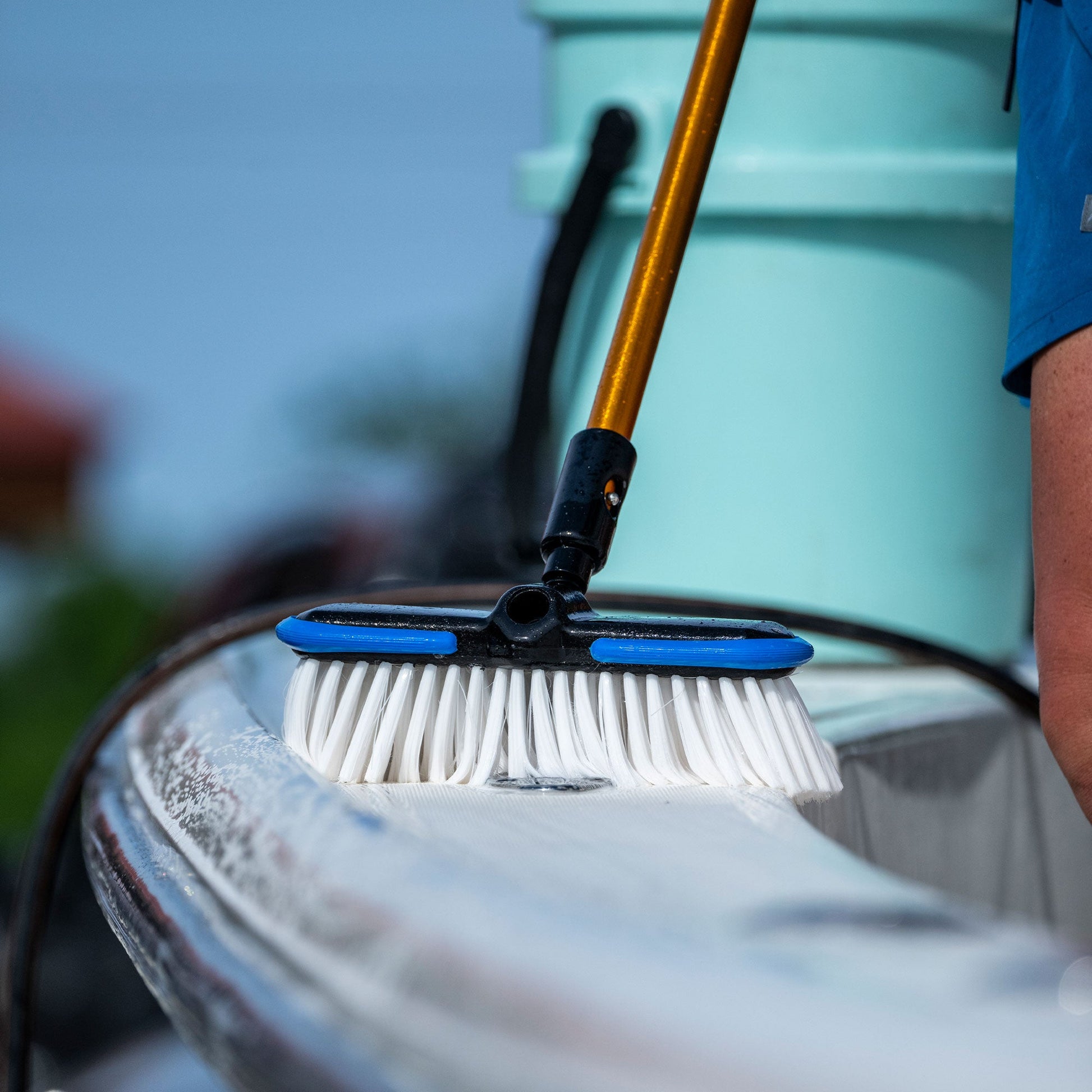 AFTCO Aluminum Boat Deck Brush Gold