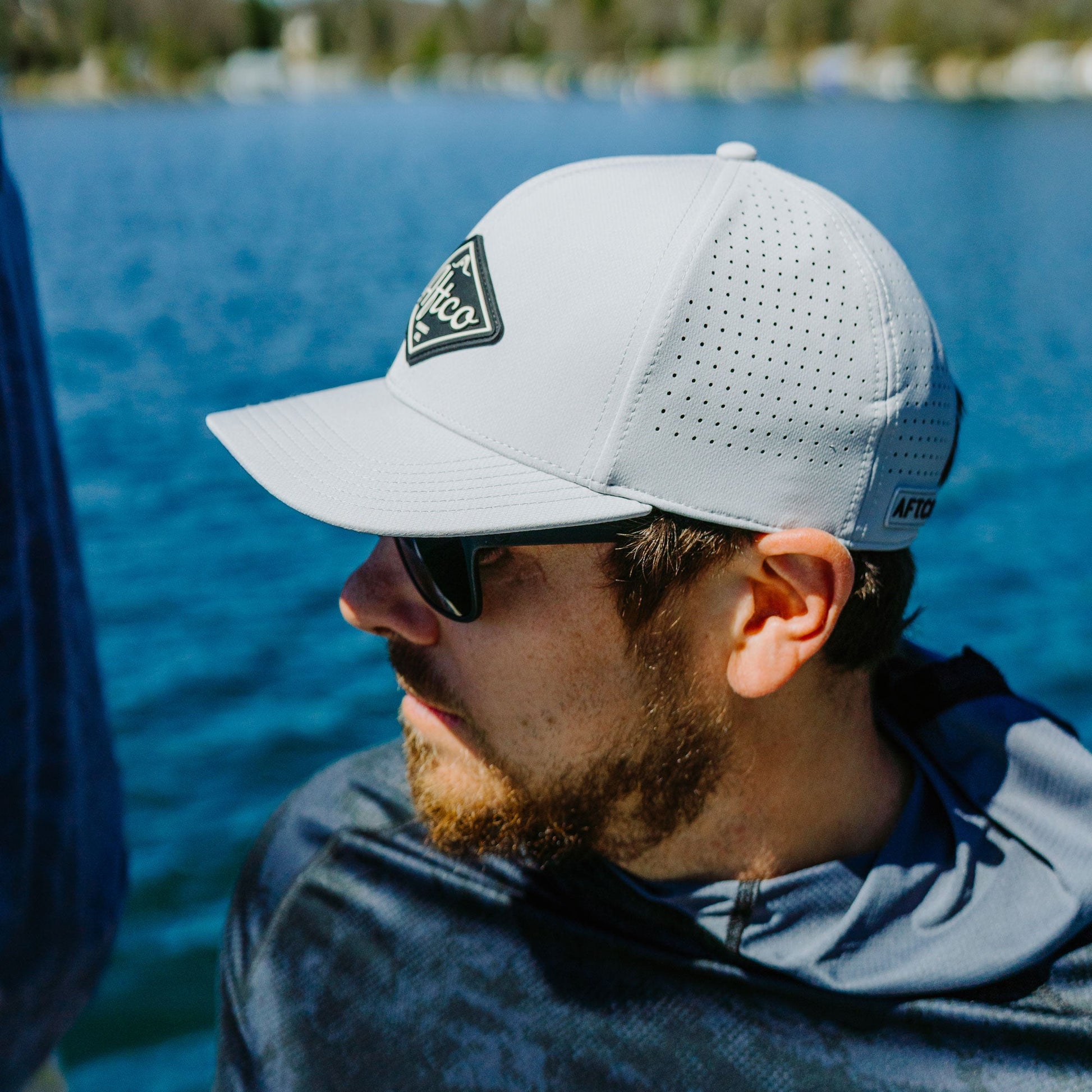 AFTCO West Coast Fishing Tech Hat Silver