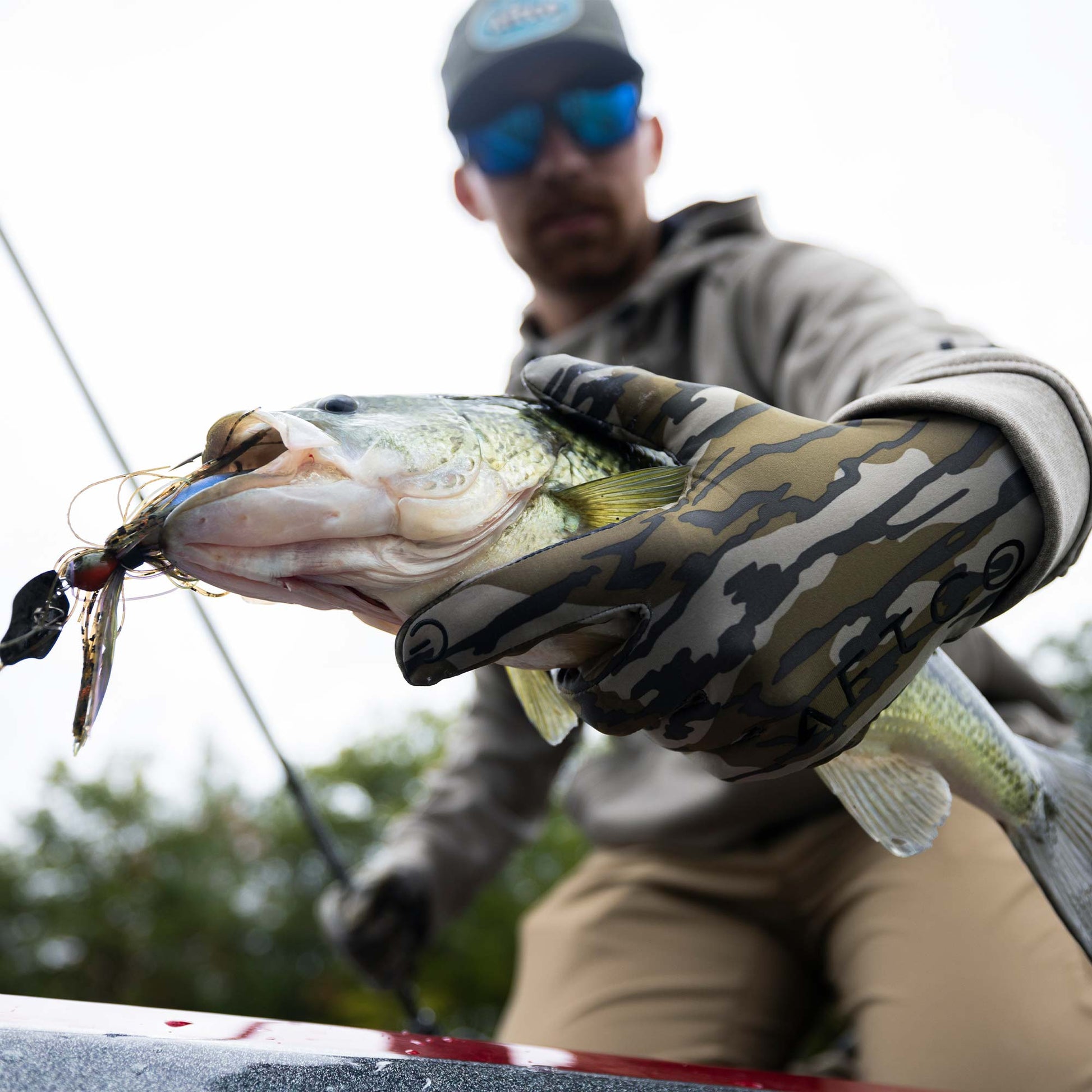 AFTCO Helm Fishing Gloves Black