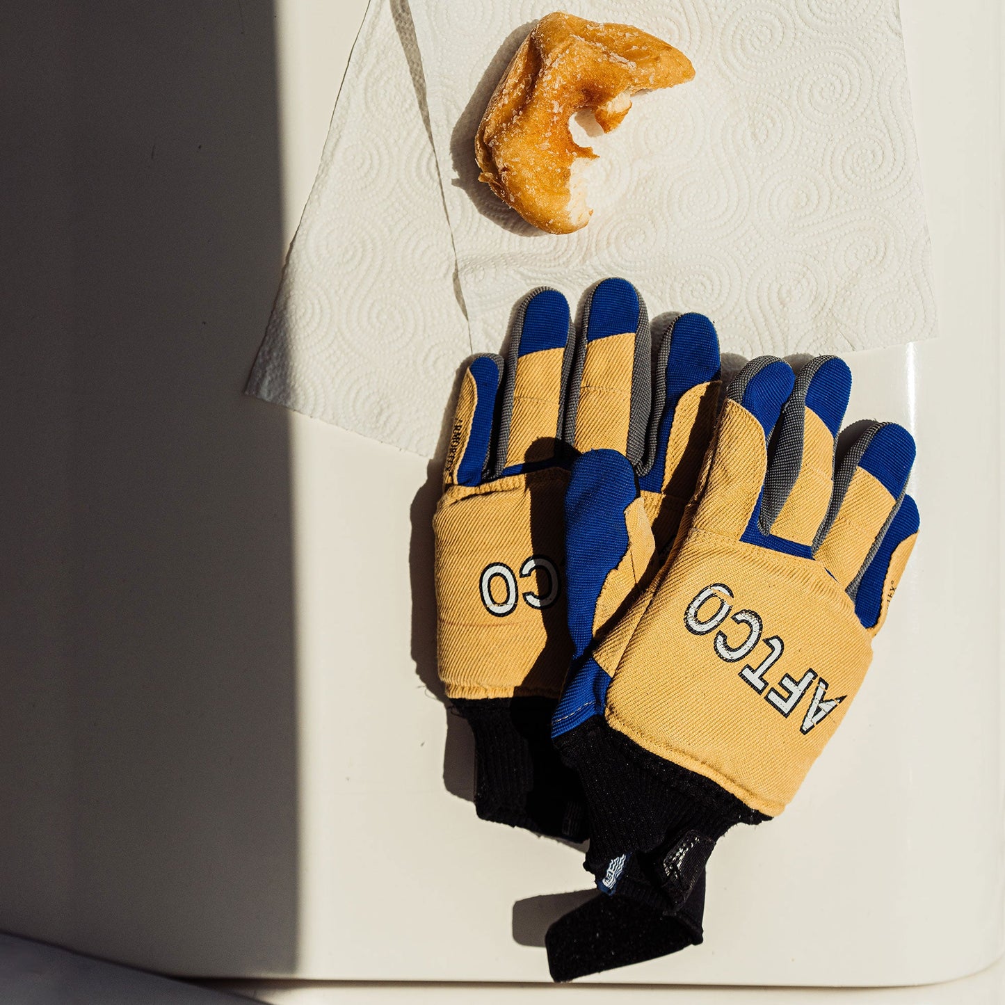 AFTCO Wire Max Salt Water Fishing Glove Blue