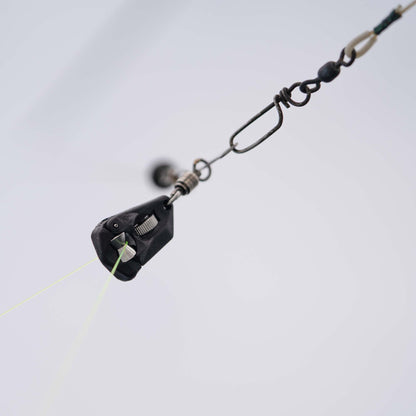 AFTCO Roller-Troller Outrigger Clips Black